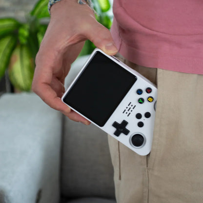 Consola R36S™ | +18,000 Juegos 19 Emuladores | Pantalla 3.5" | 64GB